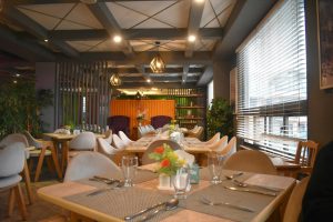 The Rise of Smart Living: Motorized Blinds and the Future of Home Automation