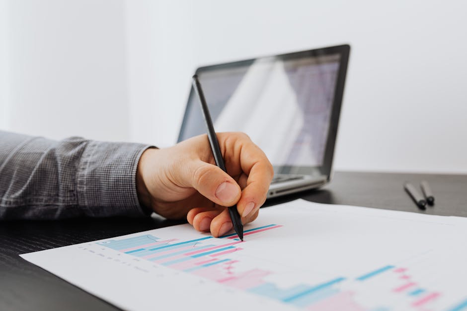 The Critical Impact of Your First Performance Review on Career Growth
