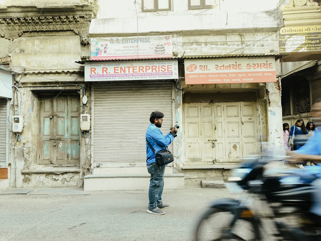 Market Meltdown: A Closer Look at India's Job Landscape Amidst Stock Market Struggles