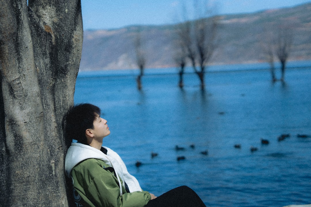 Unlocking Emotional Resilience: A New Guide for Leaders