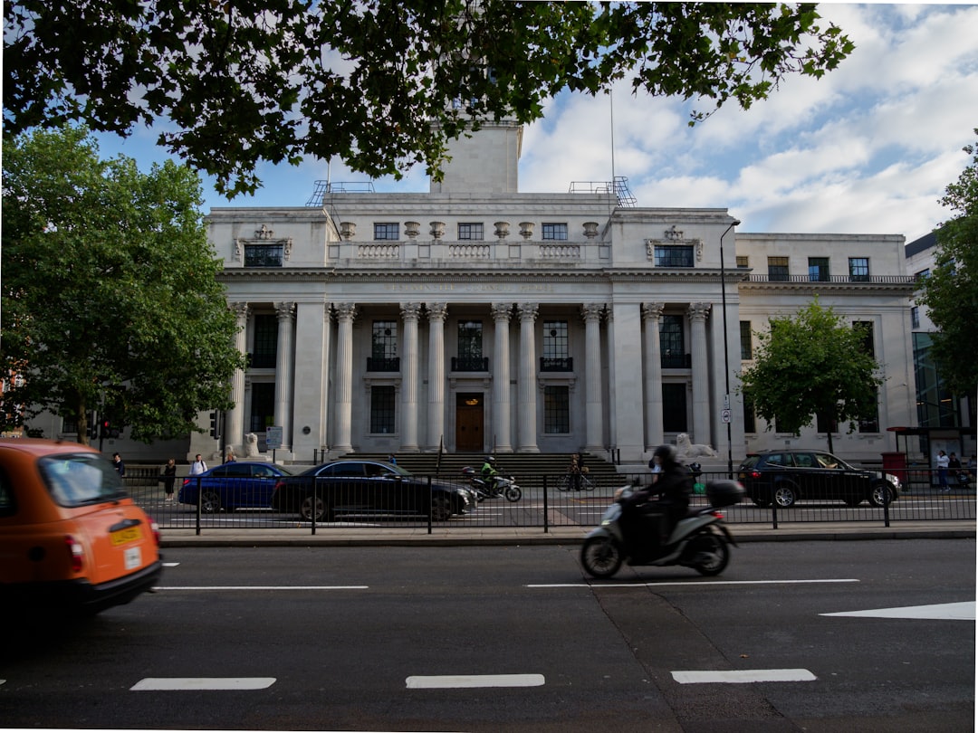 Navigating the Economic Crossroads: Fed's Musalem on Rate Limits