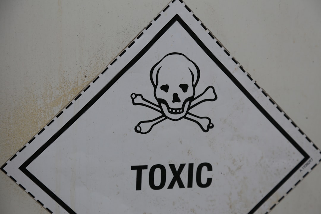 Navigating the Job Market: How to Identify a Toxic Employer
