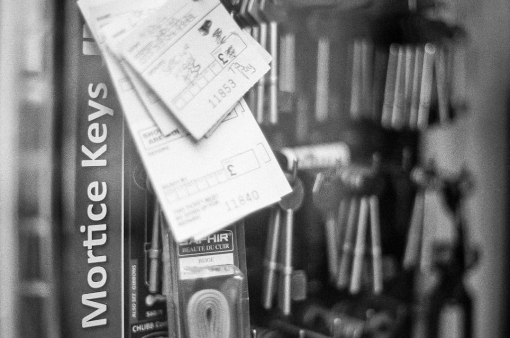 Microcredentials vs. Degrees: Navigating the New Education Landscape