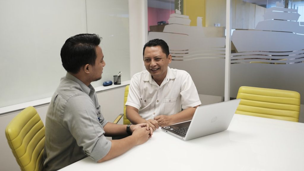 The Rise of AI in Workplace Collaboration: Redefining Management Roles