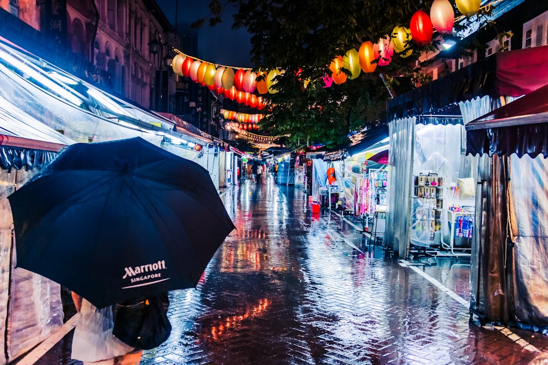 Evening Markets Bloom as Rain Keeps Shoppers Indoors