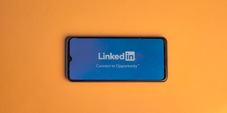 Do’s and Don’ts of LinkedIn Networking