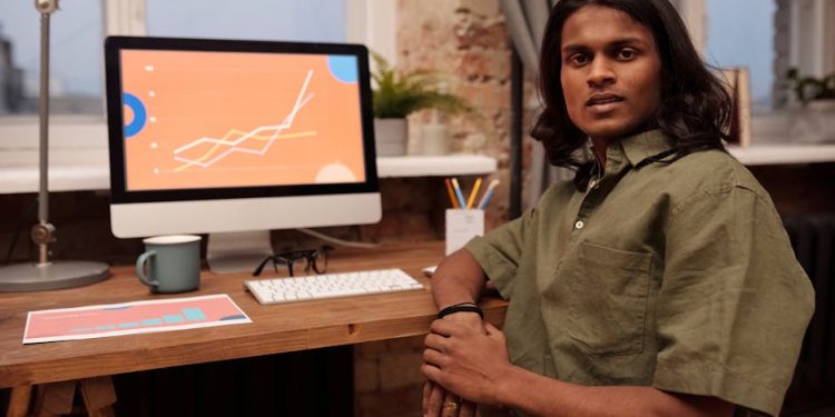 How the Fintech Revolution is Redefining Careers in 2025