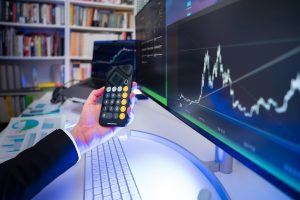 Transforming Corporate Finance: The Role of AI for CFOs