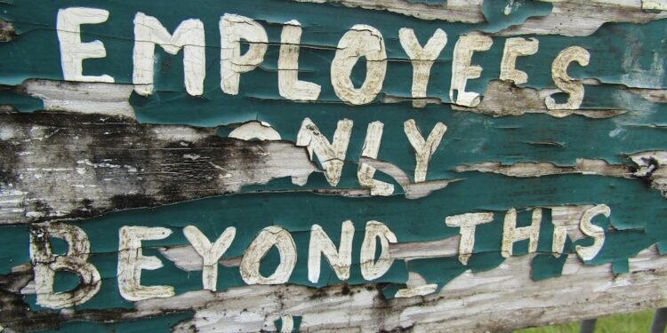 Mastering Job Outreach: A Guide to Effective Email Templates