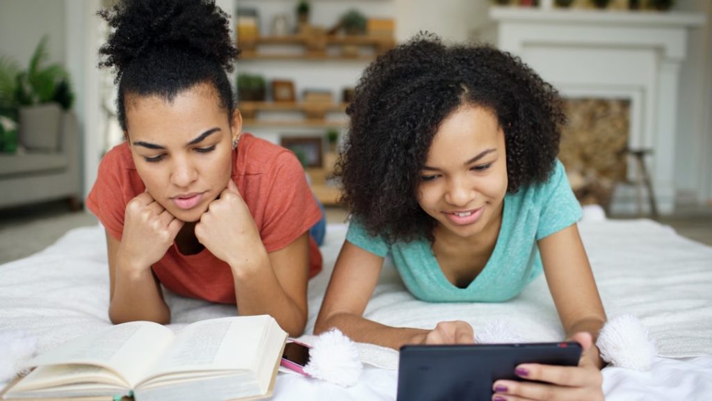 Mastering the Art of Networking at College Events