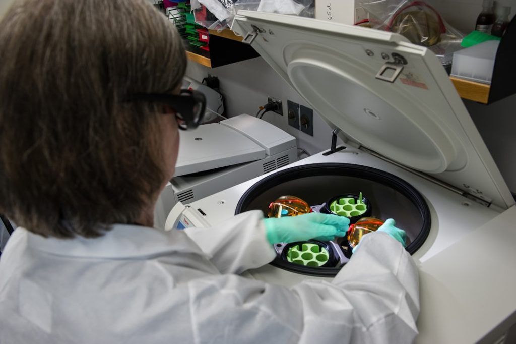 The Role of AI in Transforming Biotech Research