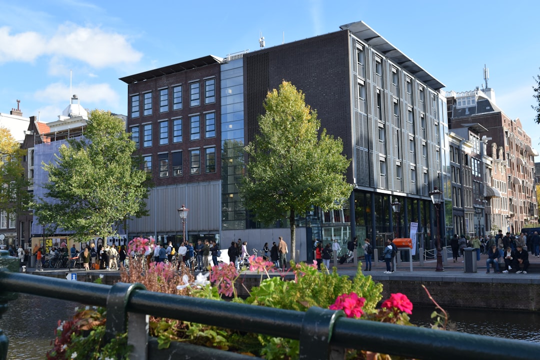 Gen Z's New Haven: DIY Workshops as Community Spaces
