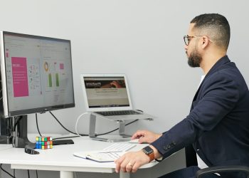 How Startup Careers in the Fintech Industry Are Shaping Equity Culture and Remote Jobs in India: Global Trends for 2025