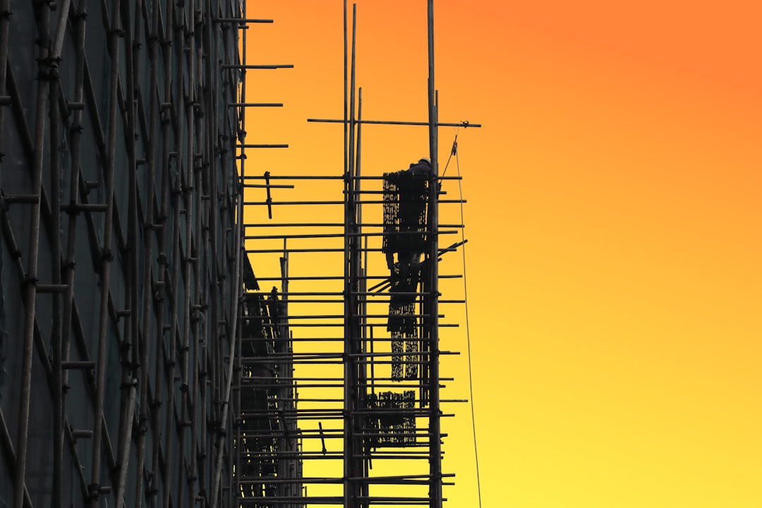 Revolutionizing Construction: The Role of AI Technologies
