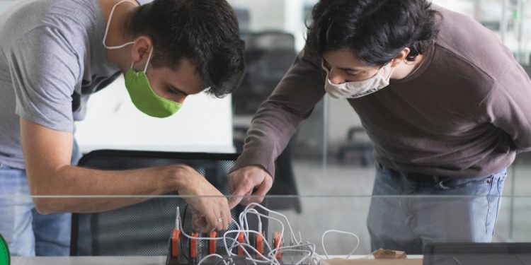 Tech, innovation to help boost jobs; focus on re-skilling: Scindia