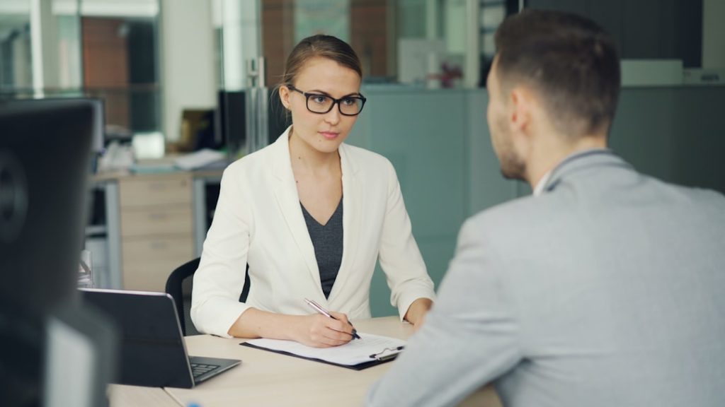 Elevate Your Career: Managing Your Personal Brand in 2025