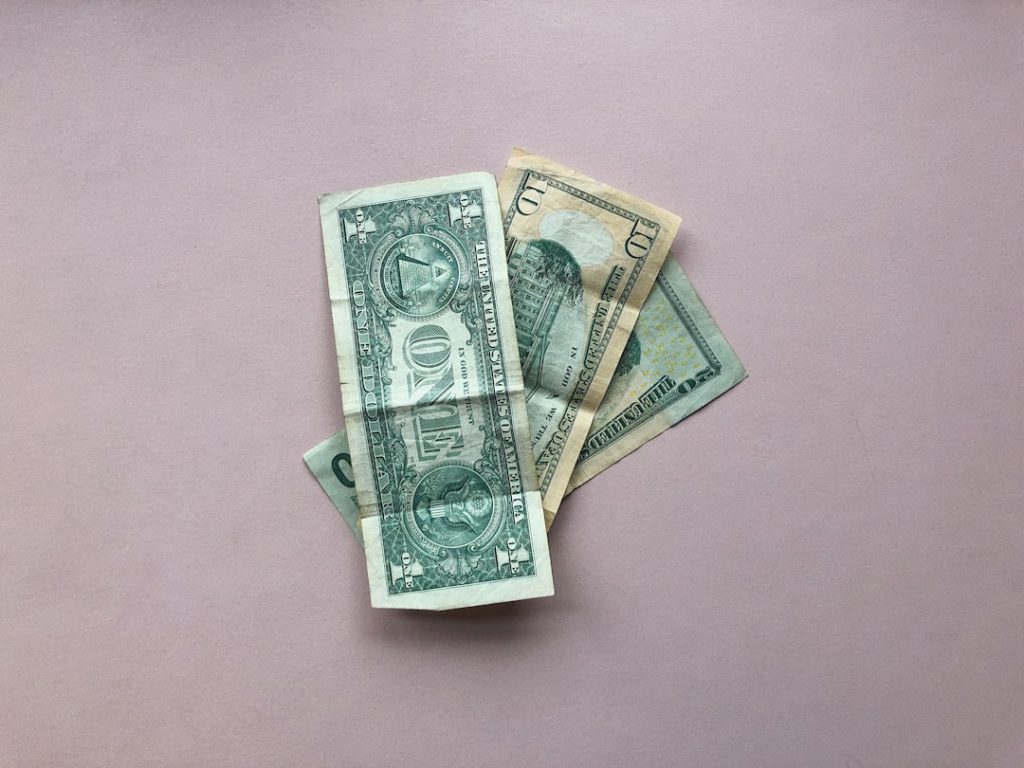 New Minimum Salary Regulations Impact Work Visas in the U.S.