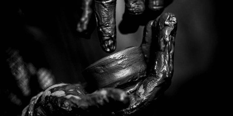 The Great Rethink: Why Nearly Half of America’s Workforce is Contemplating a Career Shift