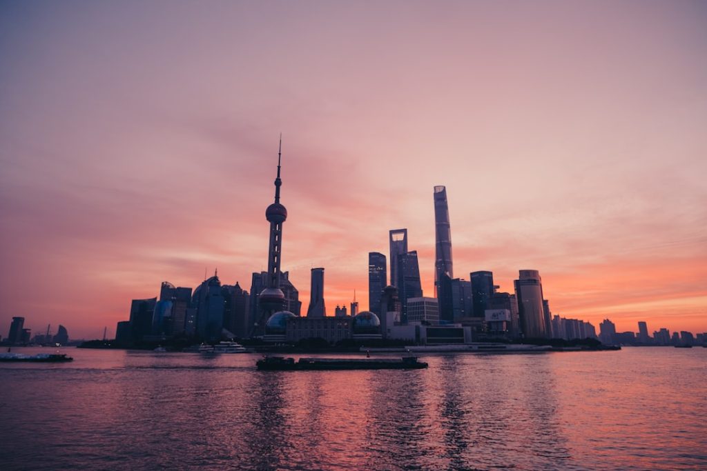 Chinese Firms Rethink Global Expansion: Trust and Tech as Pillars for Sustainability Careers