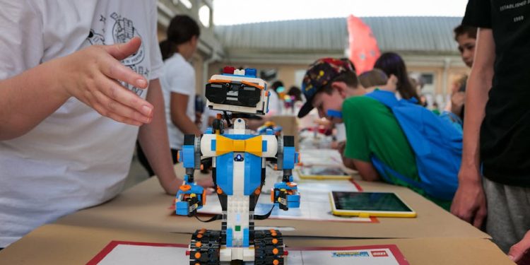 AAKRUTI Innovation Competition 2025: Dassault Systemes Recognizes Top Student Innovators