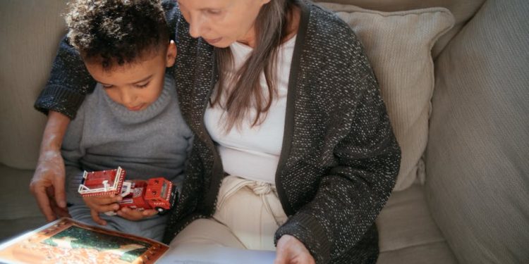 NAAC signs MoU with Commonwealth of Learning to boost online education quality