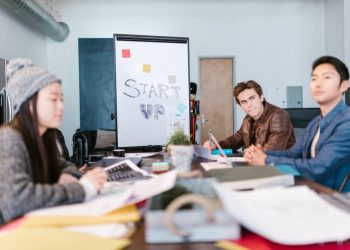 Panel suggests reforms to make life easy for small enterprises