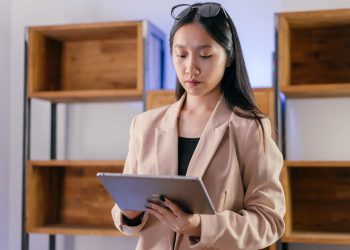 Aries Monthly Horoscope, November 2025: Emotional & Professional Transformations