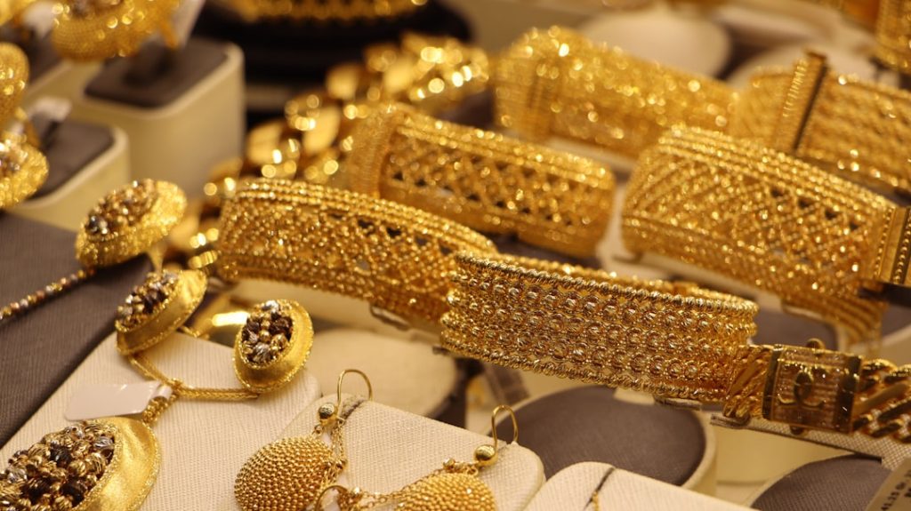Navigating the Ethics of Viral Fame in Luxury Jewelry