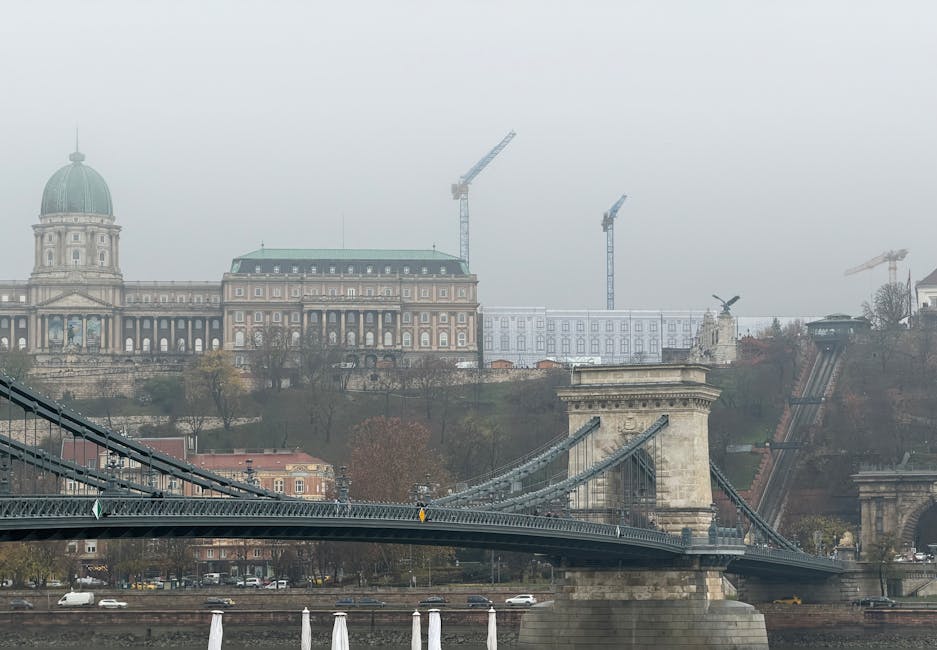 Hungary Holds Key Rate as Investors Anticipate Inflation Changes