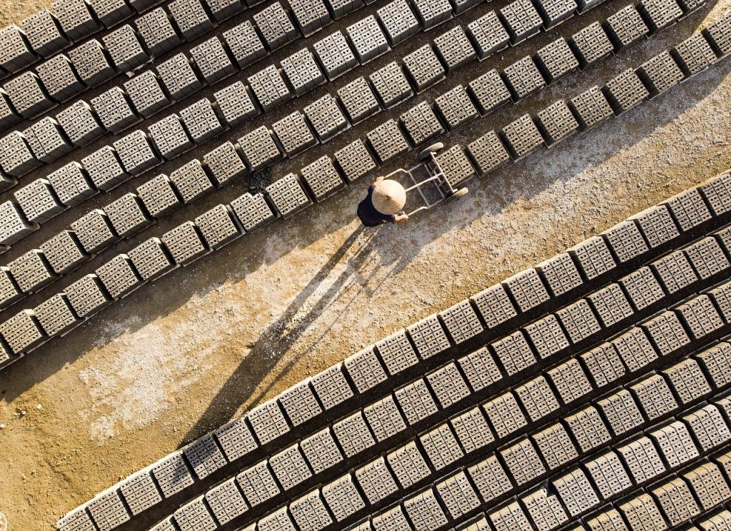 Ford and SK On End U.S. Battery Joint Venture