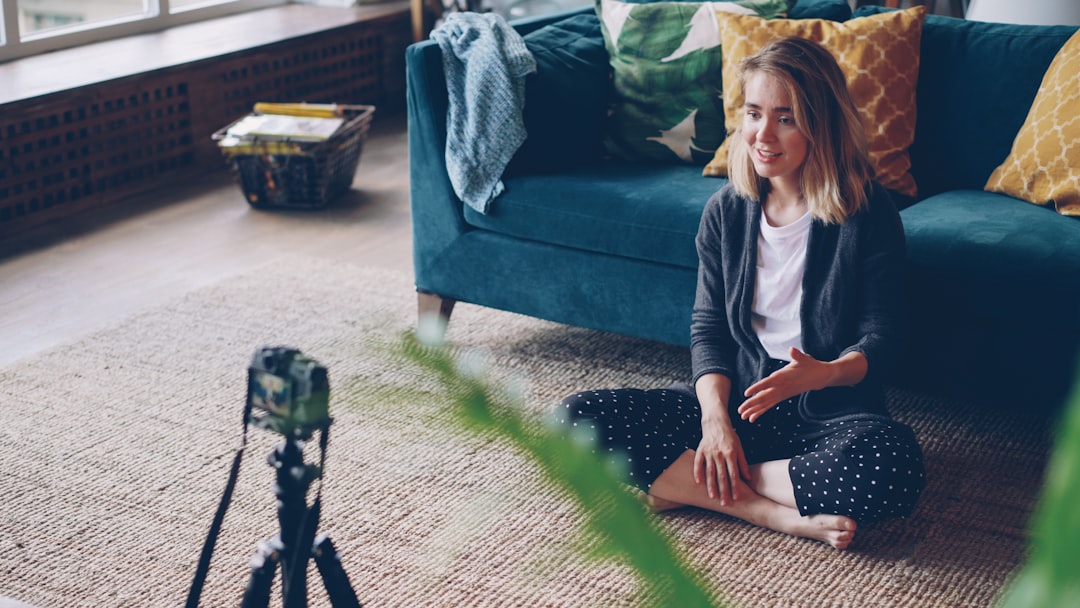 Building a Personal Brand That Attracts Recruiters