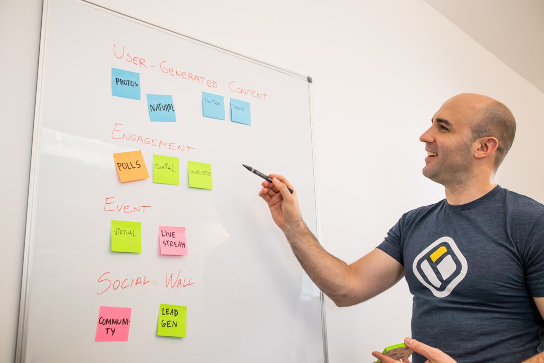 Deciding on Venture Capital: Insights from 776 Founding Partner Katelin Holloway