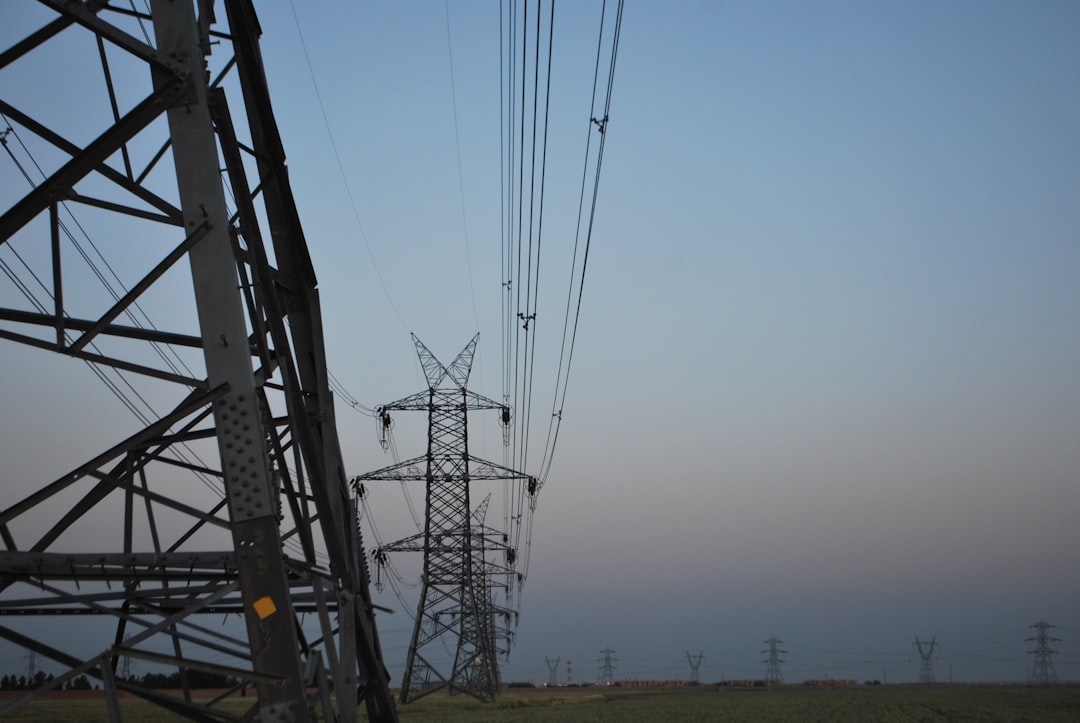 Canada Holds Firm on Trade Pivot as Energy Minister Heads to India