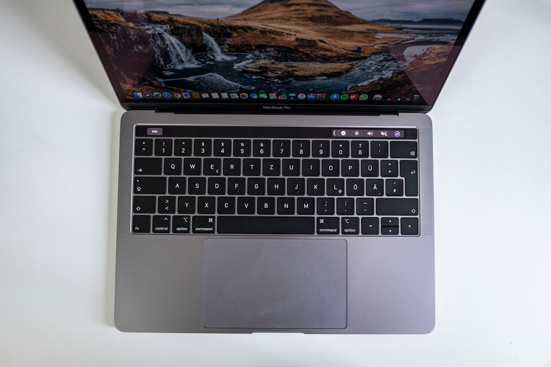 LG Unveils 'Aerominum' for Next-Gen Ultralight Laptops