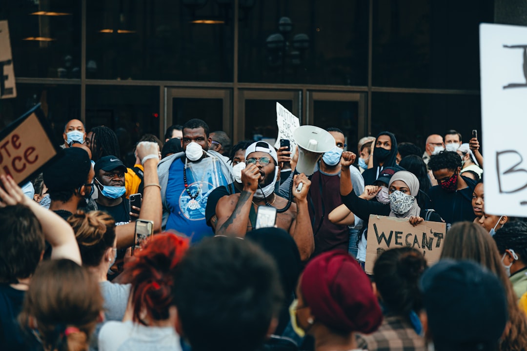 ICE's Crackdown in Minnesota Sparks Community Resistance