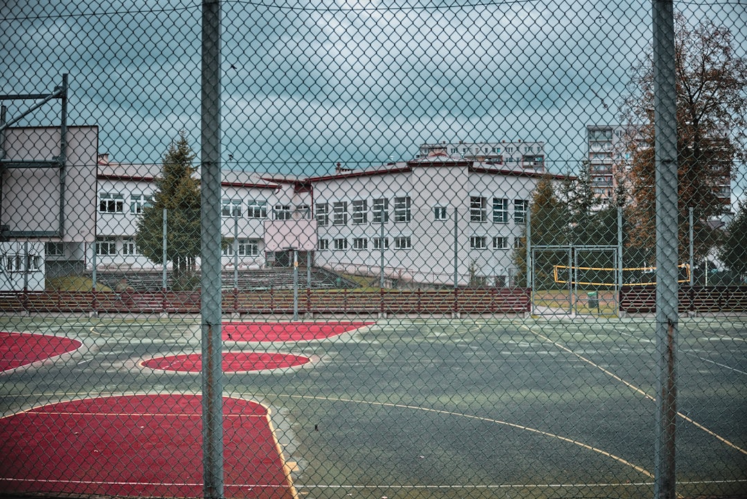 Los Angeles School Desegregation Policy Disadvantages White Students, Lawsuit Claims