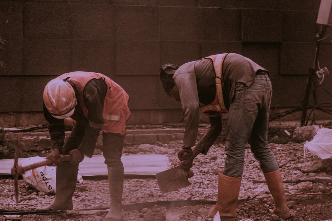 How Americans Are Using AI at Work, According to Gallup Poll