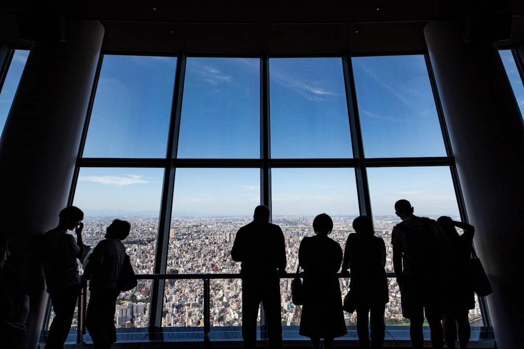 BlackRock Offers Senior Executives Carry Pay for Private Markets