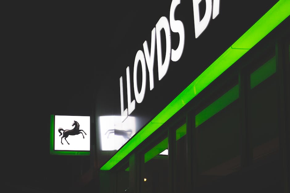 Lloyds Banking Group to Close 95 Branches: What This Means for Your Career