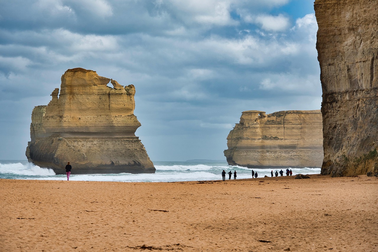 Understanding the Erosion of Competitive Advantage in Business Strategy