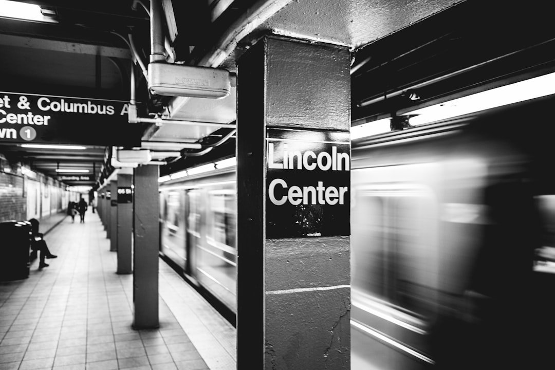 New York lawmakers propose a three-year pause on new data centers