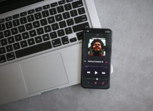 Apple’s Podcasts App Enhances User Experience with Video Integration
