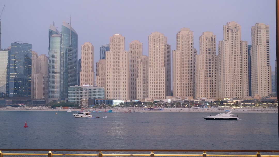 Dubai's Top Bank Expands in Asia Amid Rising Capital Flows