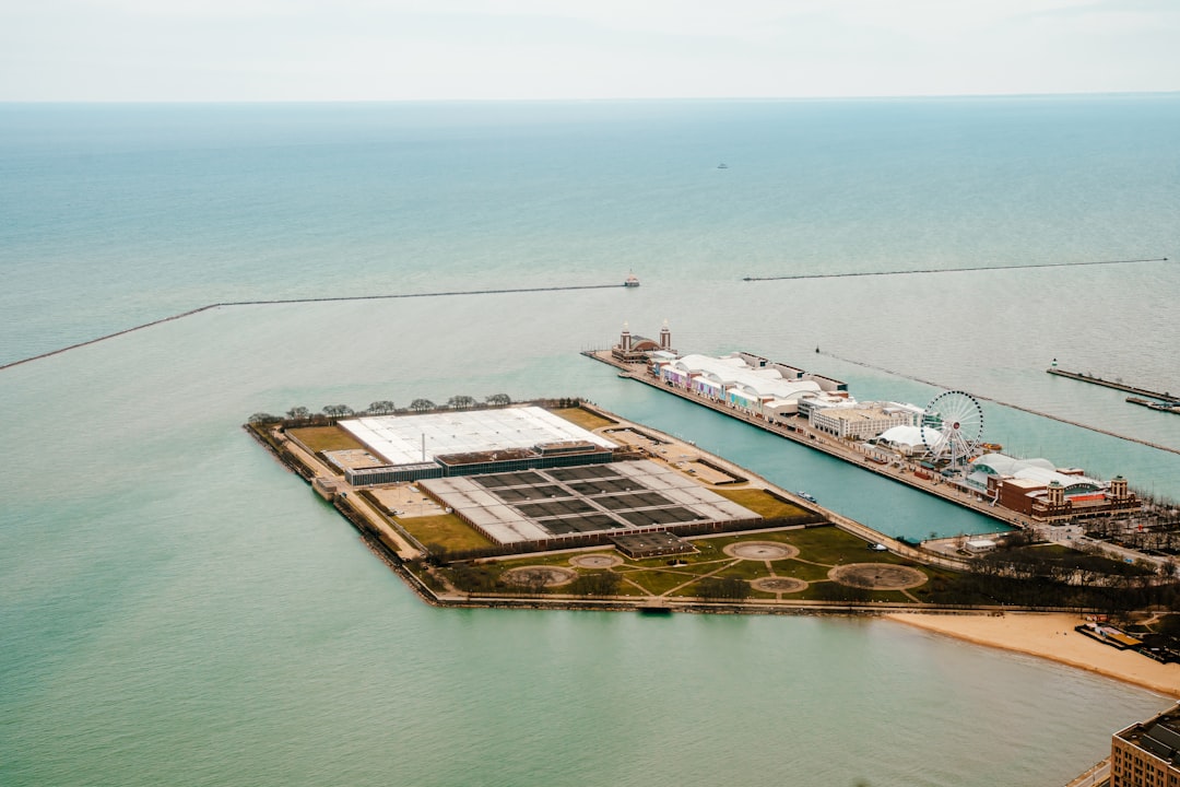 US Container Growth Declines as Trade Shifts Focus