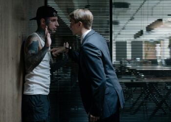 Narrative Engines: How Storytelling Is Re‑engineering Corporate Communication and Career Capital