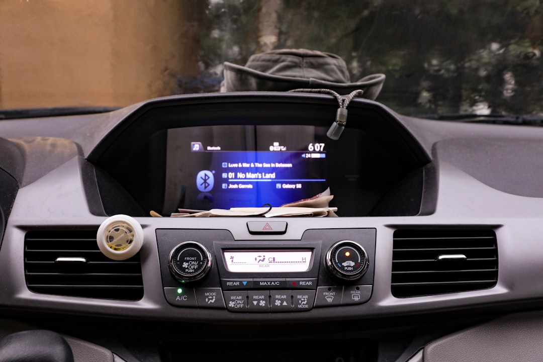 Apple's CarPlay Set to Welcome ChatGPT and Other AI Chatbots
