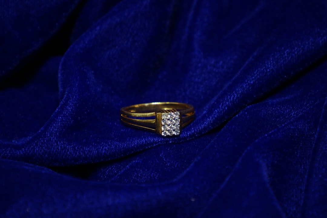 Luxury Jewelry’s New Frontier: Navigating Structural Shifts