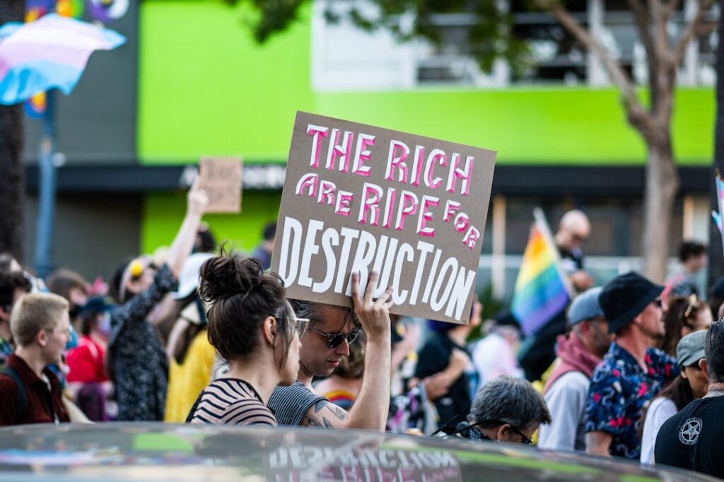 The Economic Impact of Billionaires’ Taxes on State Budgets