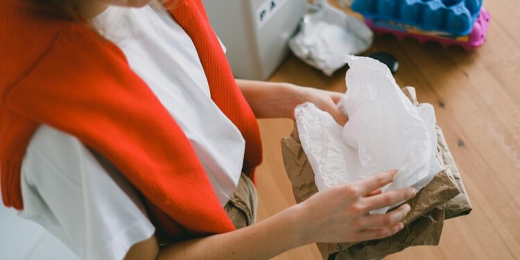 Sustainable Luxury Jewelry: Structural Shifts in Value, Supply Chains, and Careers