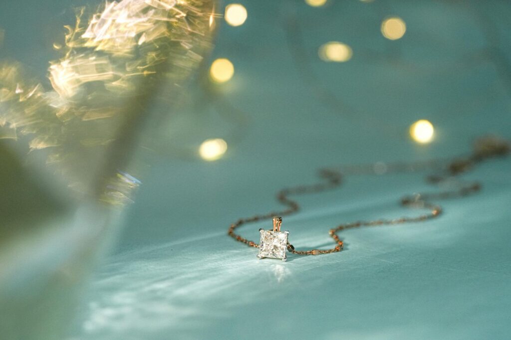 Sustainable Sparkle: How Eco‑Driven Capital is Reconfiguring Luxury Jewelry